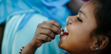 A close contact of a person affected by leprosy takes preventative medication against leprosy                